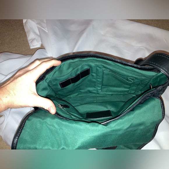 Coach Messenger Style Purse - Picture 7 of 10